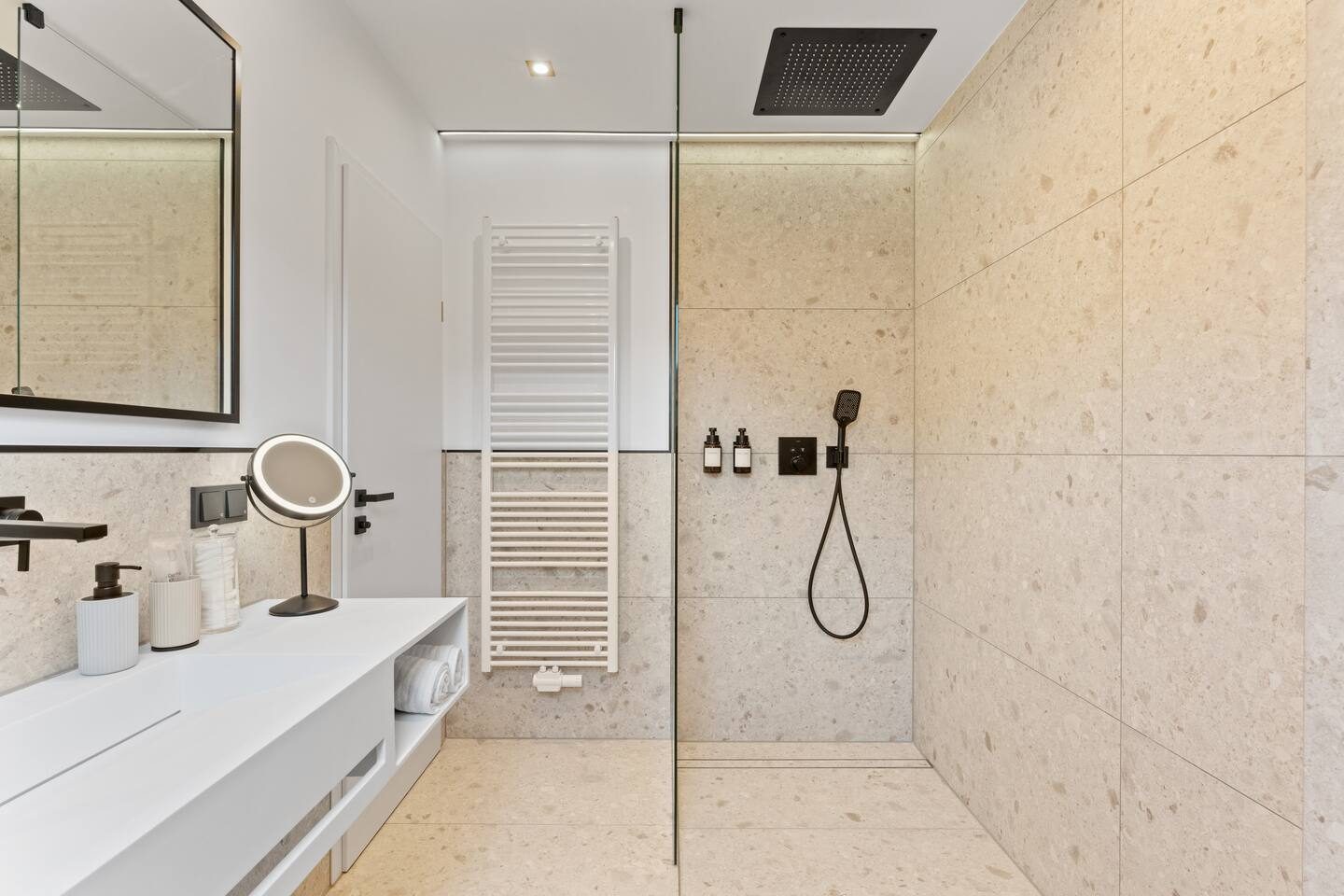 Wohnung 4 15